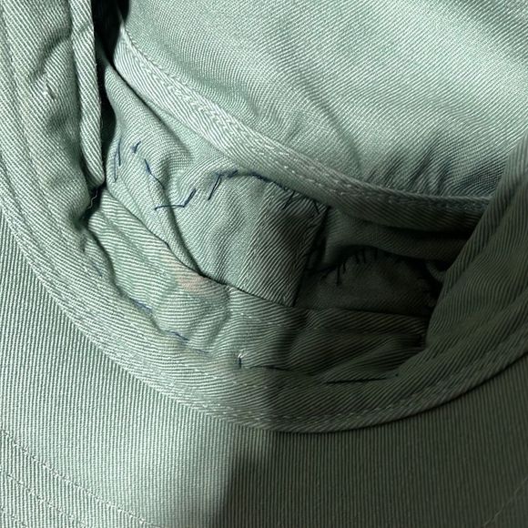 Gap Irish Pageboy Hat Army Green w/Golden IRISH writing M/L - Picture 10 of 10